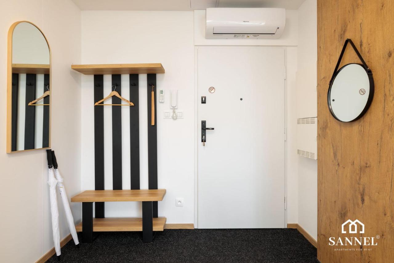 Apartament Prestige Z Dostepem Do Basenow,Strefy Saun,Jacuzzi - Pinea Apartments Pobierowo-Sannel Apartments For Rent Buitenkant foto